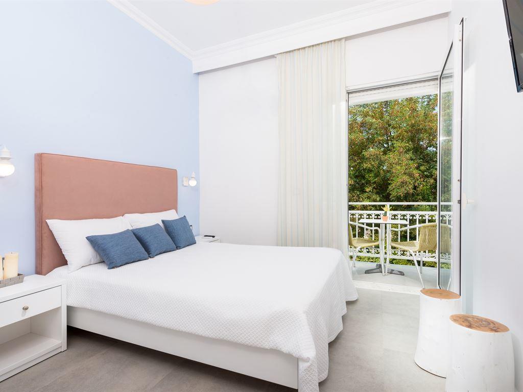 Alkyon Hotel ลีเมนาส ภายนอก รูปภาพ